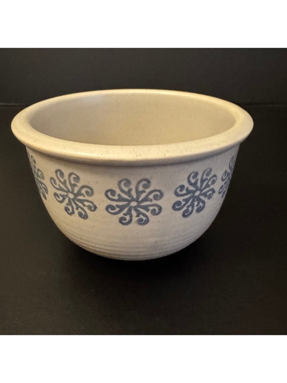 Gray Blue Pinwheel Farmhouse Vintage Stoneware Bowl Crock Mixing Folk Americana